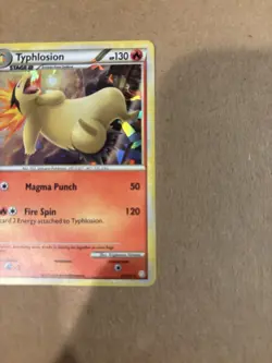 Typhlosion 32/123 Pokemon Card TCG HearGold SoulSilver Cracked Ice Holo LP - Image 5