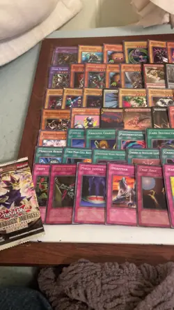 Yu-Gi-Oh! Card Lot of 90 & 2 Unopened Packs 1st Edition - Image 2