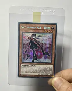 Sky Striker Ace - Roze MP21-EN005 (NM) Prismatic Secret Rare 1st Edition YuGiOh - Image 3