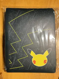 Pokemon - SWSH 25th Celebrations - ETB - Sleeves Pack (65) - Sealed - Image 1