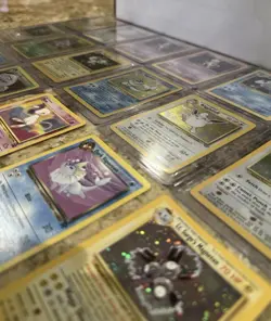 100 Pokemon Cards LOT - Vintage/ Modern Assorted, Holos, Reverse,C/U/Rare Bulk - Image 1