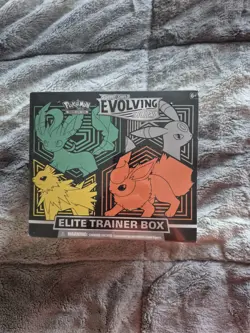 Pokemon TCG: Evolving Skies Elite Trainer Box ETB SWSH07 New Sealed - Umbreon - Image 1