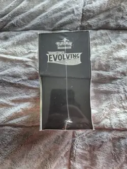 Pokemon TCG: Evolving Skies Elite Trainer Box ETB SWSH07 New Sealed - Umbreon - Image 3