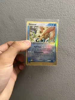 Omastar 19/100 EX Sandstorm Reverse Holo Vintage Pokemon Card - Image 1