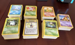 Huge Vintage Pokemon Bulk 700 Card Lot - Base Set - Jungle - Fossil - Image 1