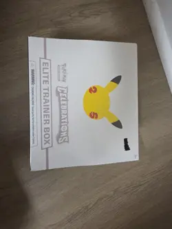 Pokemon TCG: 25th Anniversary Celebrations Elite Trainer Box (2021) 820650809439 - Image 1