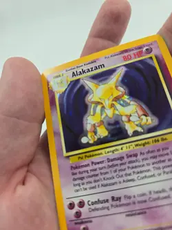 Alakazam 1/102 - Base Set Unlimited Holo Rare WOTC Pokemon TCG LP - Image 3