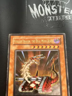YUGIOH FUSILIER DRAGON THE DUAL MODE BEAST ULTIMATE RARE RDS-EN031 1ST ED PLAYED - Image 3