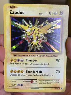 POKEMON ZAPDOS #42/108 RARE HOLOFOIL MOD. EVOLUTIONS CARD - Image 1