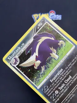 Pokemon TCG Skuntank Diamond and Pearl 15/130 Holo Rare MP. - Image 2