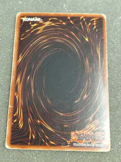 Dark Magician Unlimited Ultra Rare SDY-006 - Holo MP/HP - Image 3