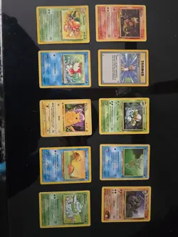 Lot Of 50 Unsorted Random Pokemon Cards H01 - Image 1