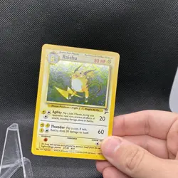 (NM-) Raichu Holo #16/130 2000 Base Set 2 Vintage Pokemon Card - Image 3