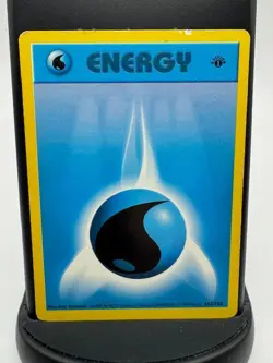 Pokemon TCG - Base Set - Water Energy #102/102 [Shadowless] (1st Edition) - Image 1