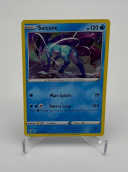Pokemon Trading Card Game TCG Darkness Ablaze Holo Suicune 037/189 - Image 1