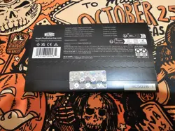 MTG Secret Lair x Marvel Deadpool RAINBOW FOIL Standard Edition - Image 2