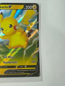 Pikachu V 086/264 Fusion Strike Ultra Rare Holo Pokemon TCG Card NM - Image 3