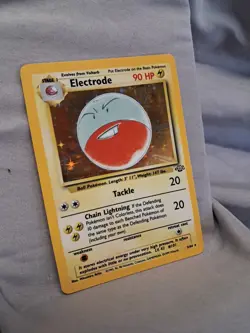 Pokemon 1999 Electrode #2/64 Jungle Holo Raw Card - Image 3