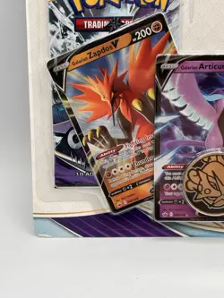 2021 Pokemon Chilling Reign 2-Pack Blister: Zapdos V, Articuno V, Moltres V - Image 5