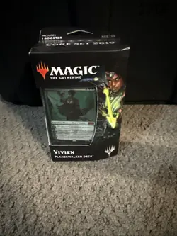 Magic The Gathering Core Set 2019 Vivien Planeswalker Deck New Sealed - Image 1