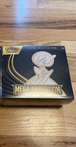 Pokemon TCG Mega Evolutions Elite Trainer Box Gardevoir Art - Image 1