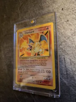 Pokemon TCG Charizard Holo Base Set 4/102 Ungraded - Image 2