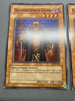 Yu-Gi-Oh! 2X Gravekeeper’s Guard Common Unlimited PGD-061 HP - Image 2