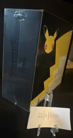 Pokemon TCG Celebrations 25th Anniversary Pokemon center Elite Trainer Box ETB - Image 3