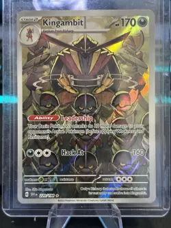 Pokemon Kingambit 220/198 Scarlet & Violet Base Pokemon TCG NM HOLO Card 2023 - Image 1