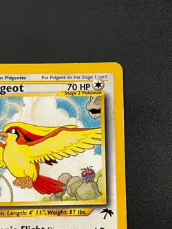 Pidgeot 2/18 - Southern Islands Vintage Pokemon TCG Card MP - Image 4