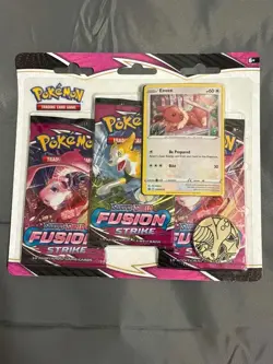 Pokemon TCG Sword & Shield Fusion Strike 3-Pack Blister Eevee Factory Sealed - Image 1