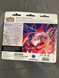 Pokemon TCG Sword & Shield Fusion Strike 3-Pack Blister Eevee Factory Sealed - Image 2