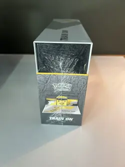 Pokemon TCG: Celebrations Ultra-Premium Collection Box (2021) 820650829147 - Image 5