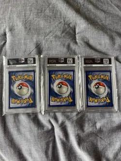 Squirtle, Charmander, Bulbasaur - Pokemon TCG - 1999 Base Set - PSA 8 - Image 2