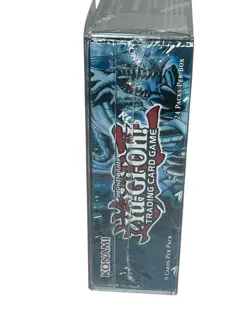 Yugioh 25th Anniversary Legend of Blue Eyes White Dragon Booster Box & protector - Image 2