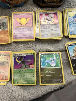 Pokemon Collection (246 cards + 3 Tins) - Base set, Holos, Rares, Common - Image 3