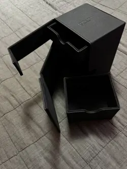 Ultimate Guard Flip N Tray 133+ BLACK MTG Deck Box - Image 2