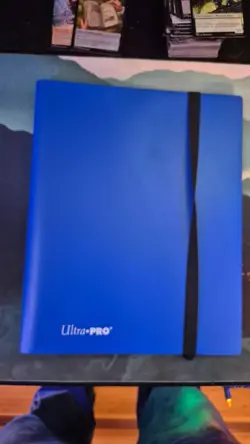 ultra pro binder 9 pocket mtg- Blue - Image 1
