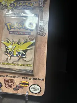 Pokemon Fossil Blister Pack Factory Sealed 1999 Zapdos Artwork WOTC - Image 3