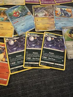 🔥Pokemon Lot 50 Cards! Rares, Holos, Eevee Umbreon Charizard Rayquaza! LP-NM - Image 4