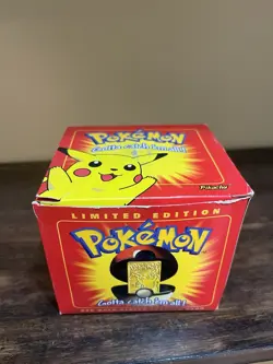 1999 Pokemon Limited Edition Pikachu 23K Gold-Plated Trading Card SEALED - Image 1