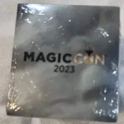 MAGIC - THE GATHERING - MAGICCON 2023 Ultra Pro Deck Box and Matching Sleeves - Image 2