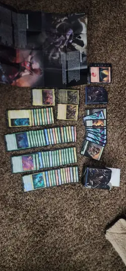 MTG Warhammer 40,000 Tyranid Swarm Commander Deck LP Deck Box And Morr - Image 1