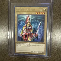 YuGiOh! - Queen’s Knight - KICO-EN026 - 1st Edi. - Light - Image 1