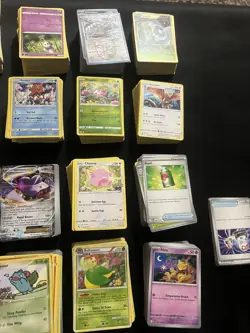 3021 bulk Pokemon Cards!??12lbs??-Vintage- modern no energys - Image 2