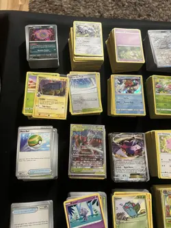 3021 bulk Pokemon Cards!??12lbs??-Vintage- modern no energys - Image 4