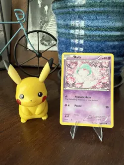 Ralts RC8/RC25 Reverse Holo Pokemon Legendary Treasures: Radiant Collection - Image 1