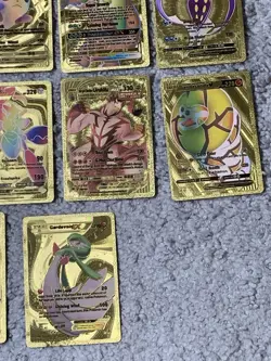 Pokemon Toxtricity VMax HP320 Gold Foil Display Card & Matching Mini Tin, Chip++ - Image 5