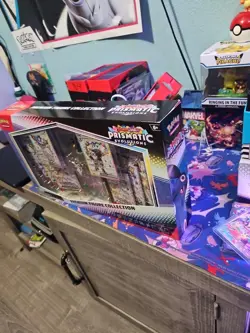 POKEMON TCG Prismatic Evolutions Premium Figure Collection ✅In hand ✅Sealed - Image 3