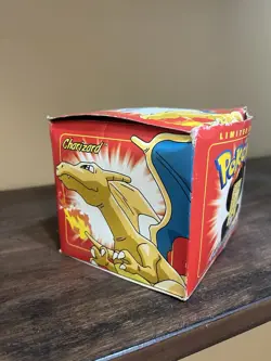 Pokemon 23k Gold Plated Charizard Burger King 1999 Sealed Pokeball Trading Card - Image 2